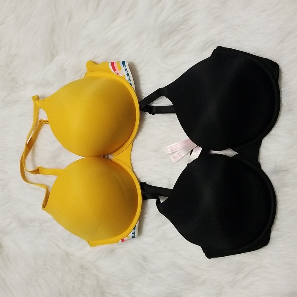 Bundle of 2 VS Pink bras size 36DD